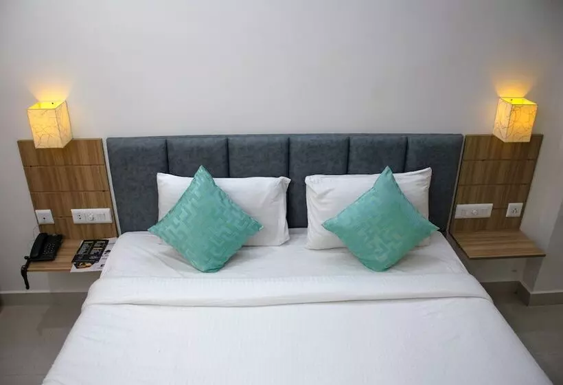 ホテル Seasons Inn