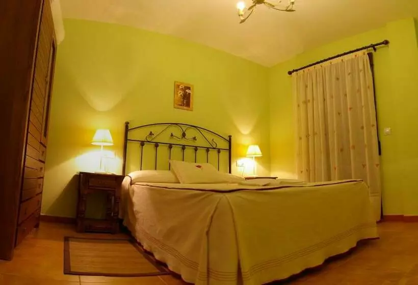 Alojamientos Rurales La Fuente