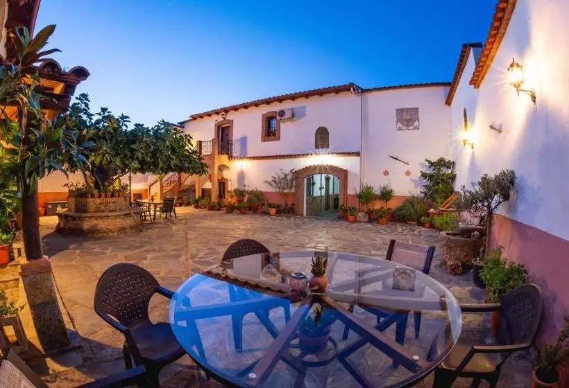 Apartamentos La Solana De Monfragüe