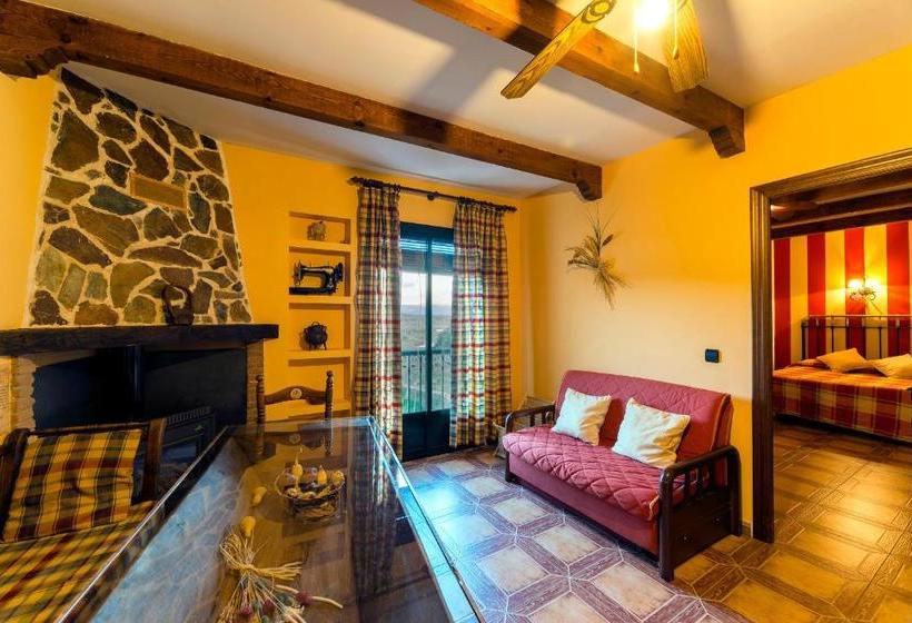 Apartamentos La Solana De Monfragüe