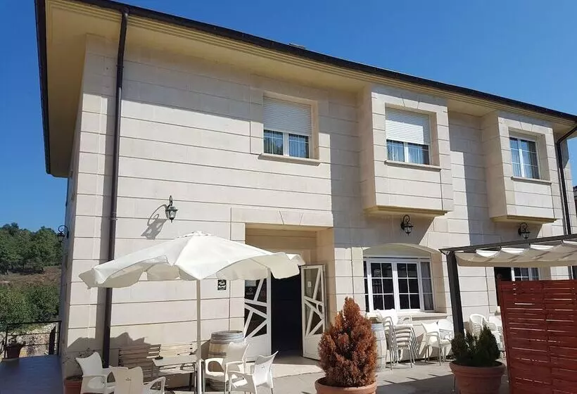 簡易ホテル Rural Puerta De Caderechas