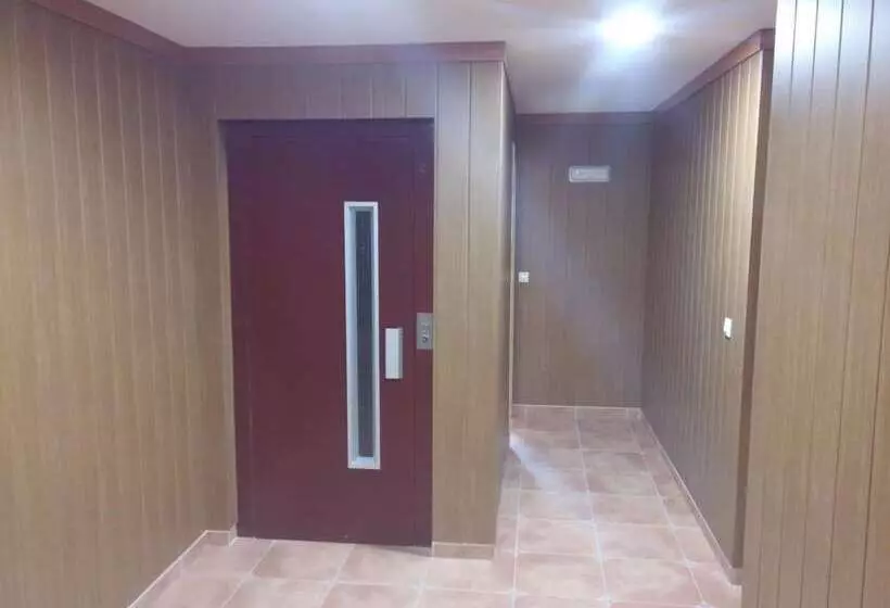 簡易ホテル Rural Puerta De Caderechas