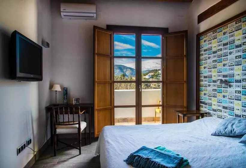 Сельский отель Castell De La Solana