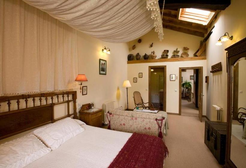 בית מלון כפרי Posada El Prado Mayor