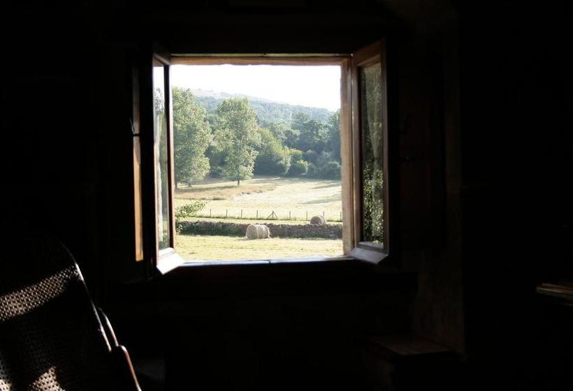 בית מלון כפרי Posada El Prado Mayor