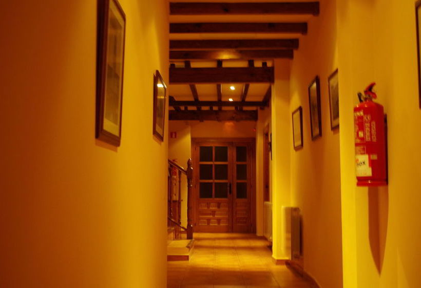 田舎風ホテル Villa Y Corte