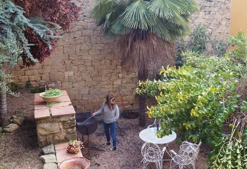 Hotel Rural Vilosell Wine