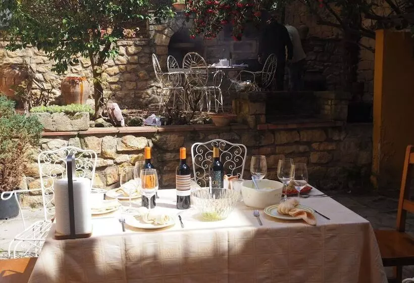 Hotel Rural Vilosell Wine