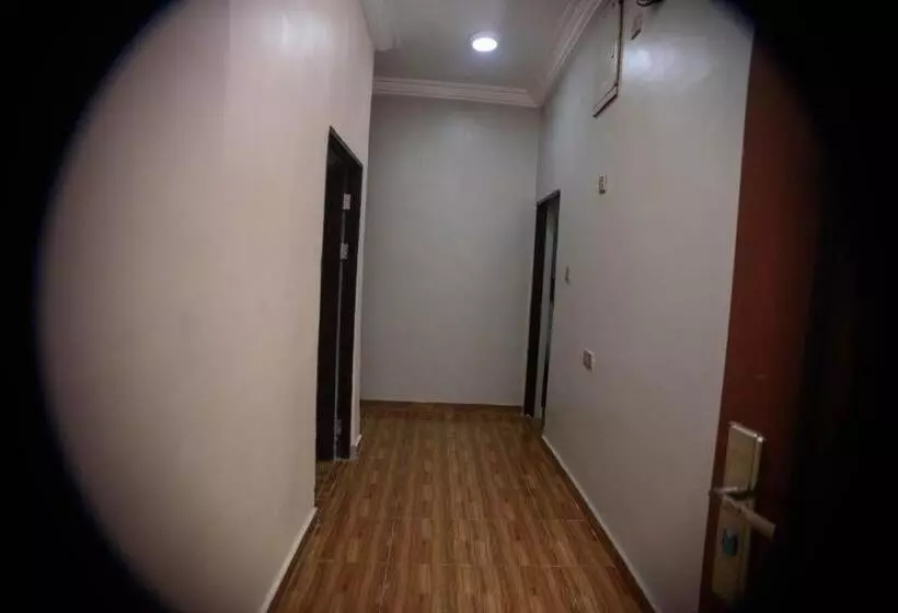تختخواب و صبحانه E   Glisters Home