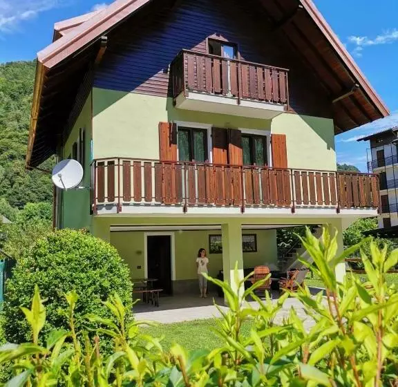 Aamiaismajoitus (B&B) Manuebbasta