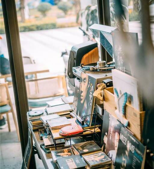 Alamona Hotel & Apartments