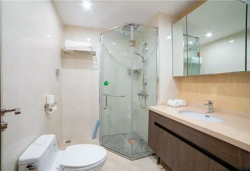 Alamona Hotel & Apartments