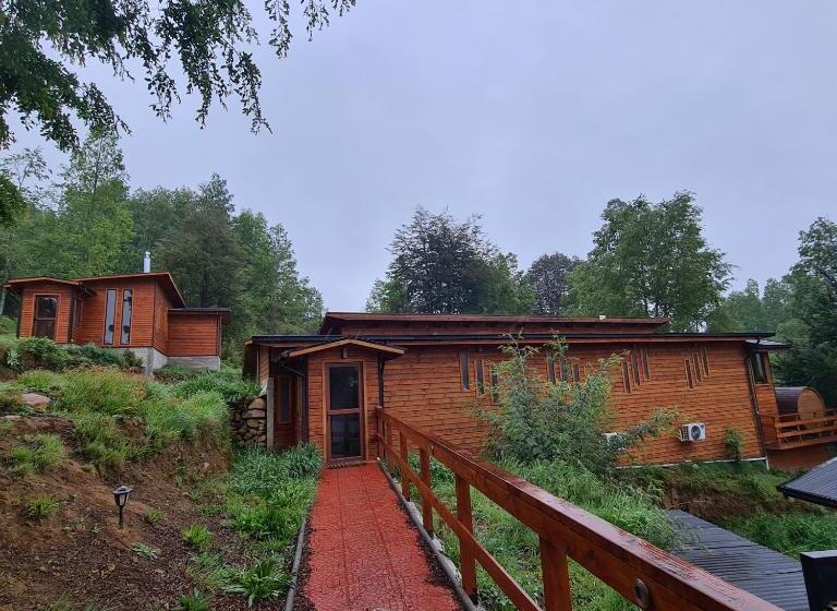 ペンション Cerveceria Y Hosteria Lican