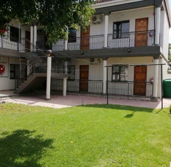 Majatalo Lala Poa Guest House