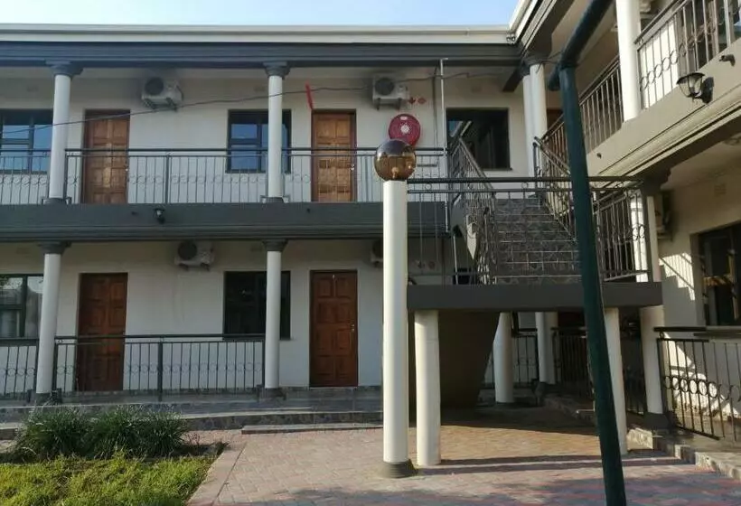 Majatalo Lala Poa Guest House