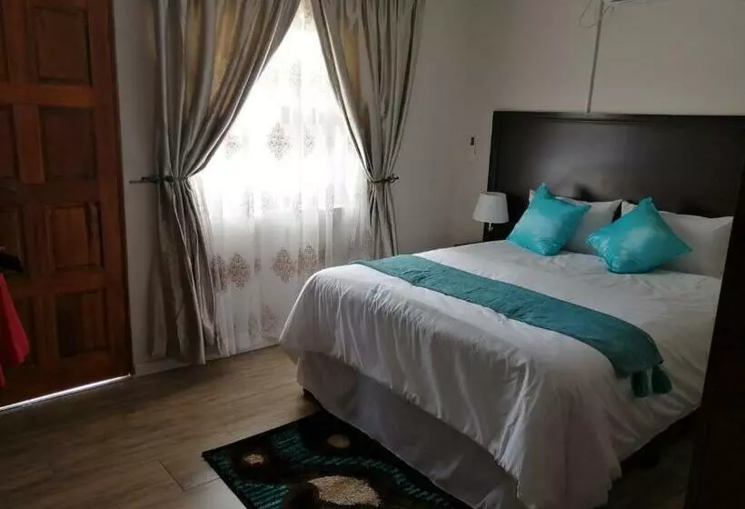 Majatalo Lala Poa Guest House