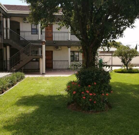 Majatalo Lala Poa Guest House