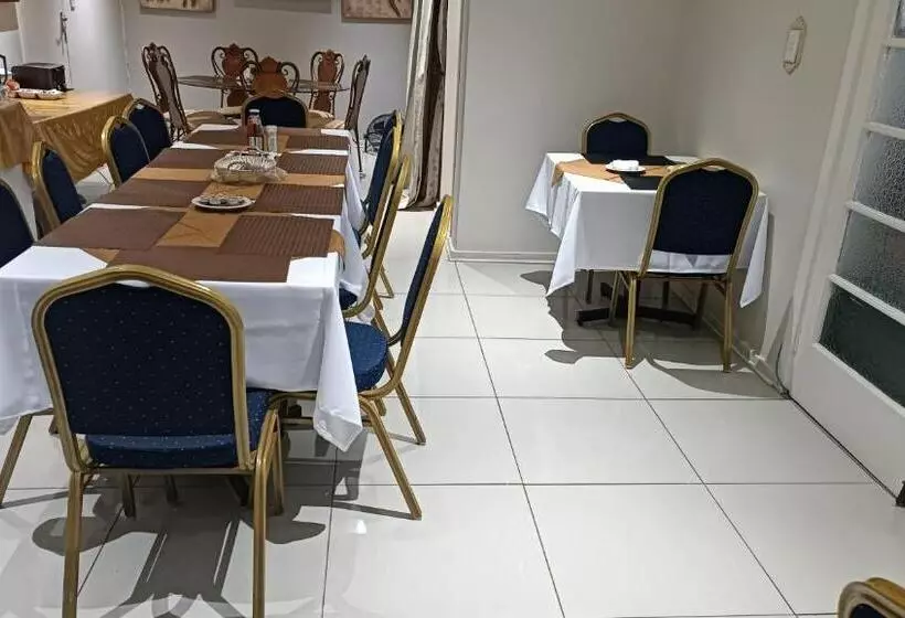 Majatalo Lala Poa Guest House