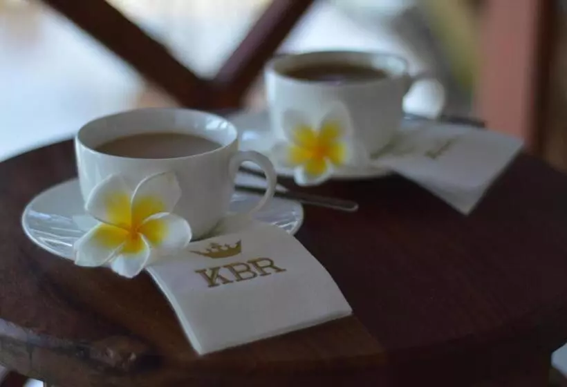 Hotelli Karibu Beach Resort