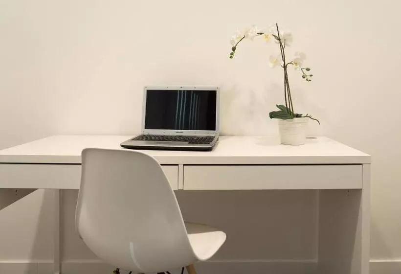 A Meiga Das Areas Playa América!