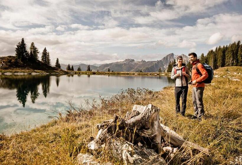 Alpendorf Hotel Stern
