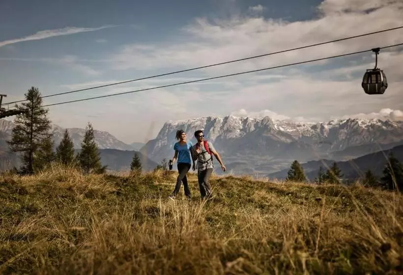 Alpendorf Hotel Stern