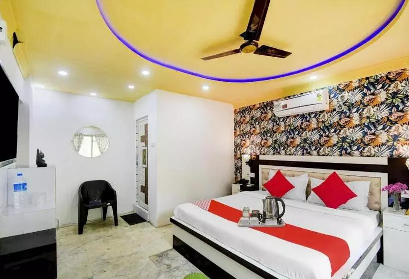 ホテル Flagship The Nest Inn Near Acropolis Mall
