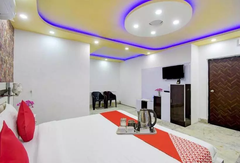 ホテル Flagship The Nest Inn Near Acropolis Mall
