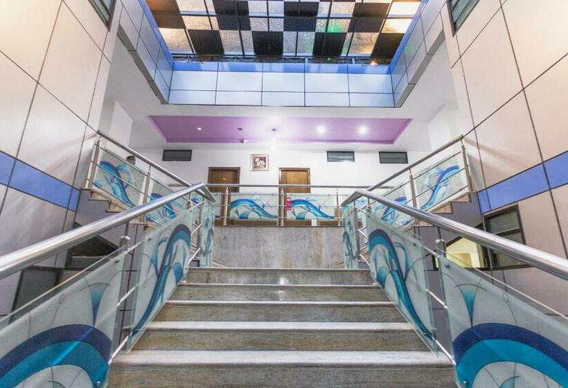 ホテル Illusion Inn