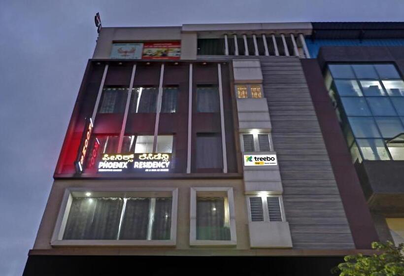 בית מלון כפרי Itsy By Treebo  Phoenix Residency