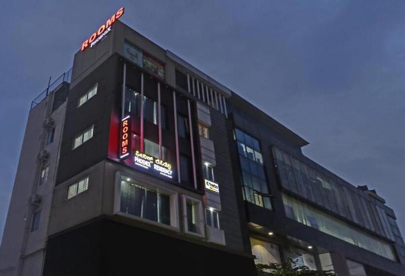 בית מלון כפרי Itsy By Treebo  Phoenix Residency