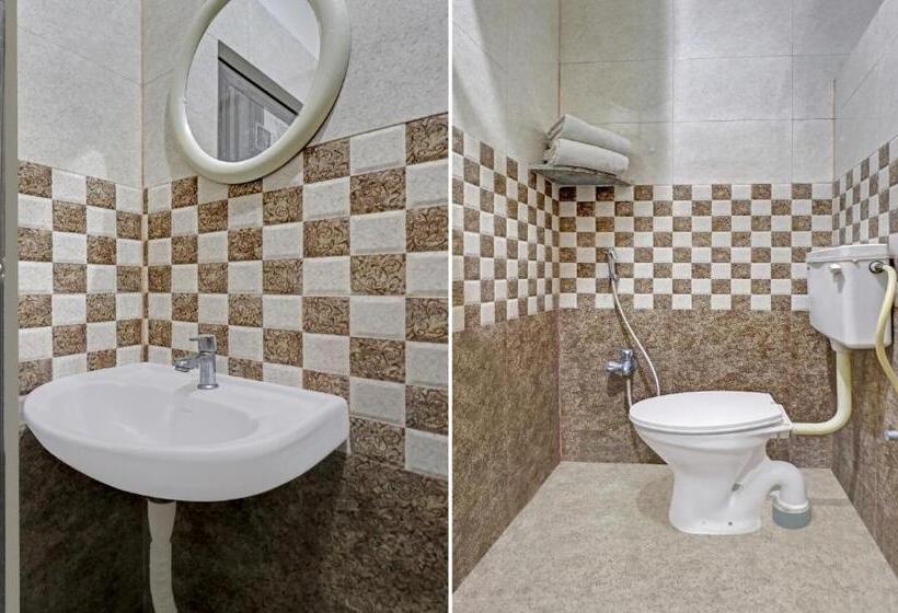 בית מלון כפרי Itsy By Treebo  Phoenix Residency