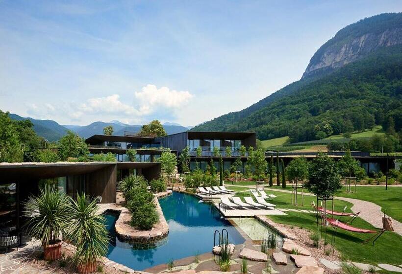 ホテル Manna Resort