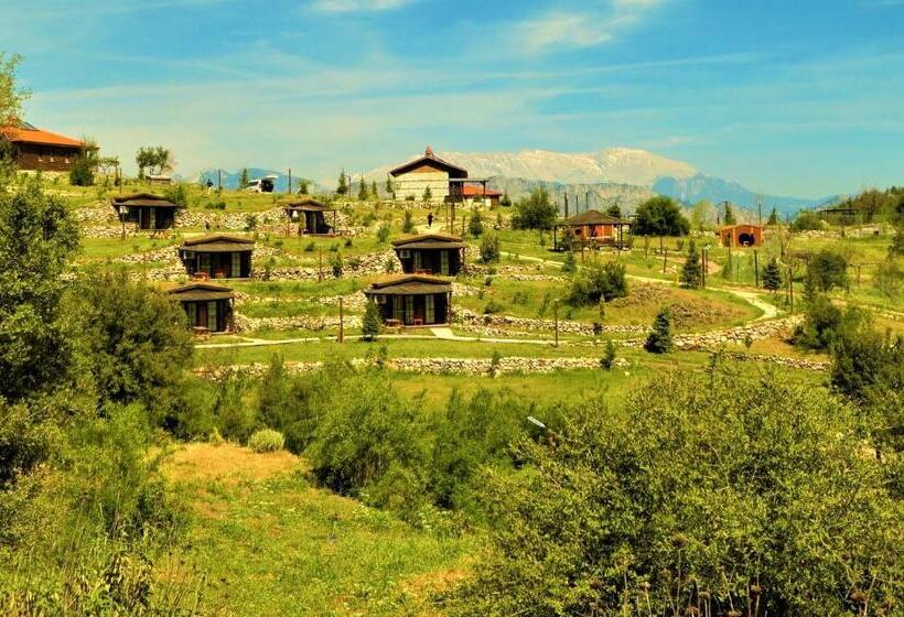 בית מלון כפרי Milyos