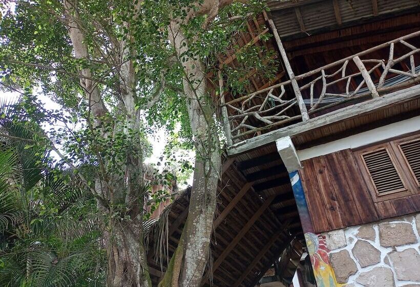 Hotel Nunkai La Punta Hostel