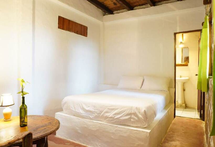 Hotel Nunkai La Punta Hostel