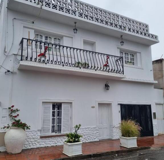 پانسیون White House Hospedaje Con Desayuno