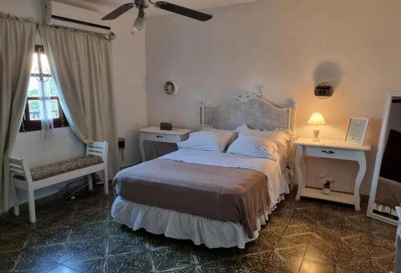 پانسیون White House Hospedaje Con Desayuno