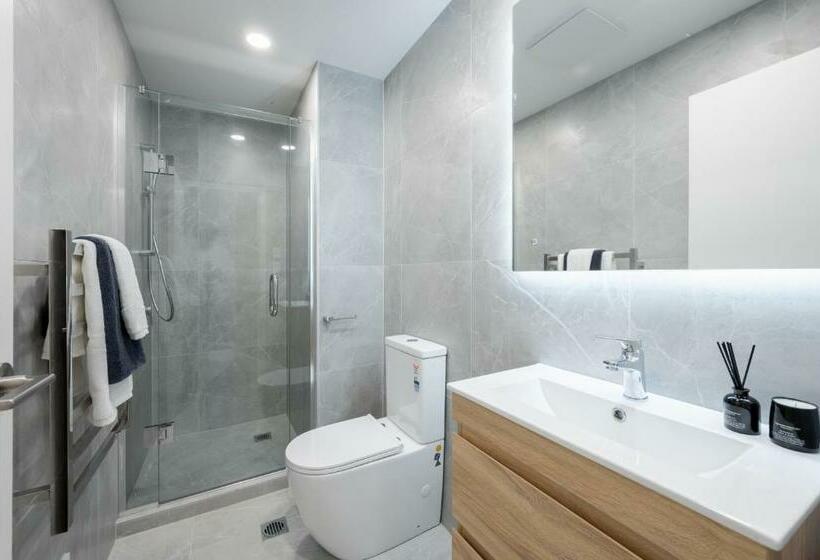 Sunrise Garden Suites