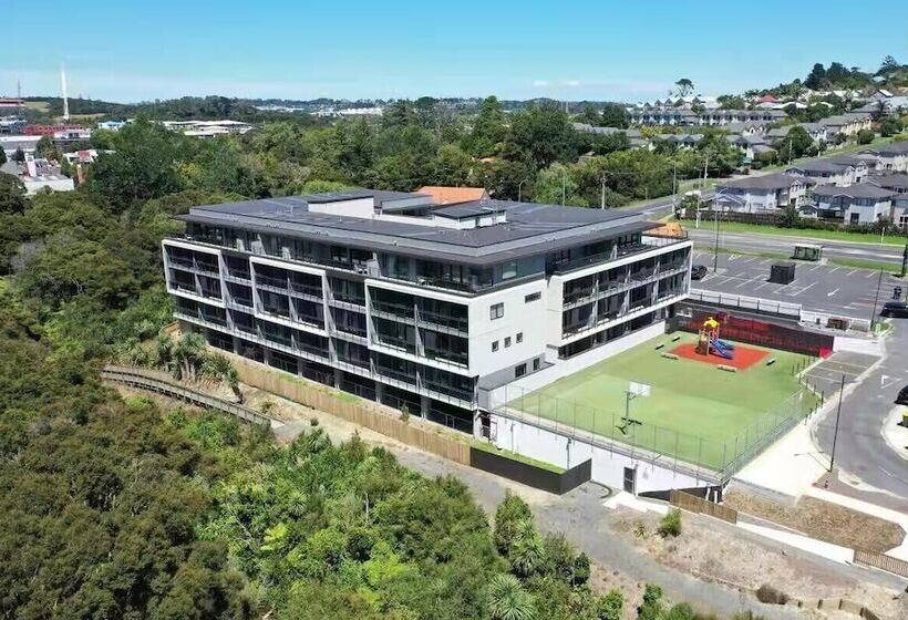 Sunrise Garden Suites