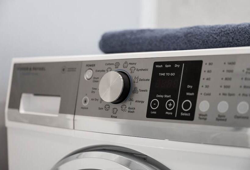 Sunrise Garden Suites