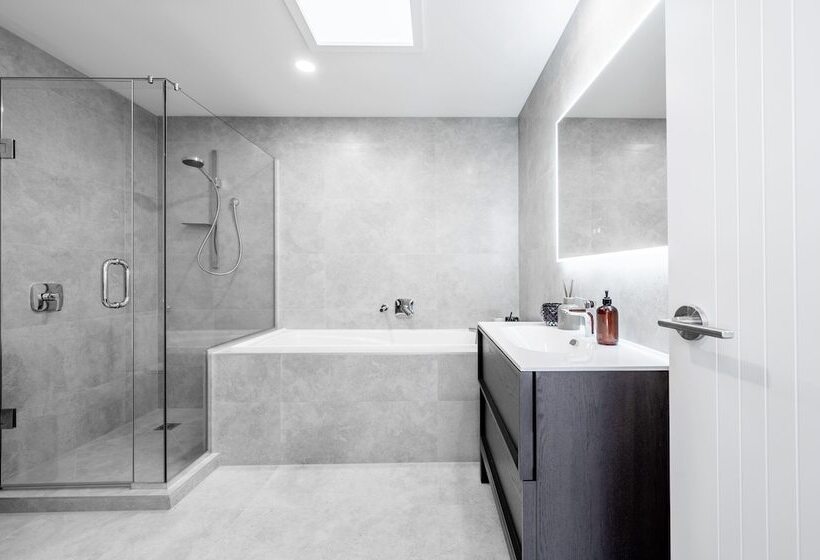 Sunrise Garden Suites