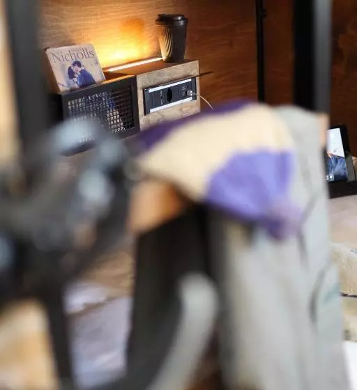 ユースホステル Alaïa Lodge