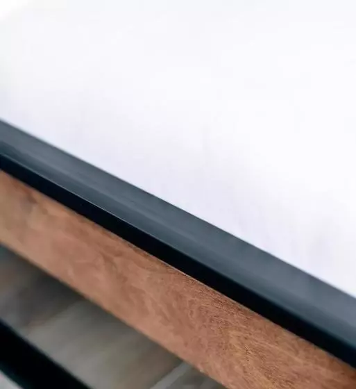 ユースホステル Alaïa Lodge