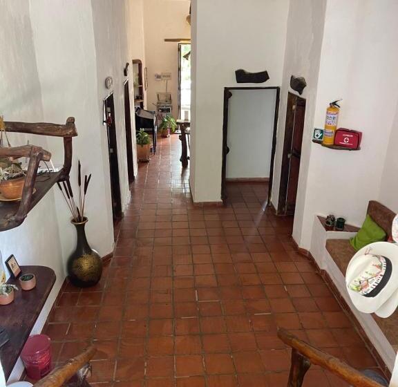 호스텔 Hostería Doña Vivi