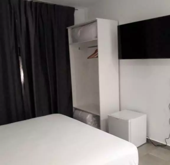 Retkeilymaja Posada Maria Santa Pola