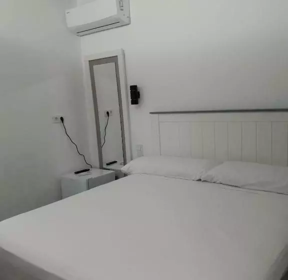 Retkeilymaja Posada Maria Santa Pola