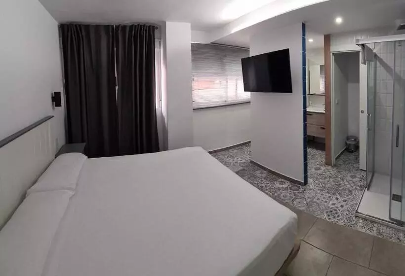 Retkeilymaja Posada Maria Santa Pola