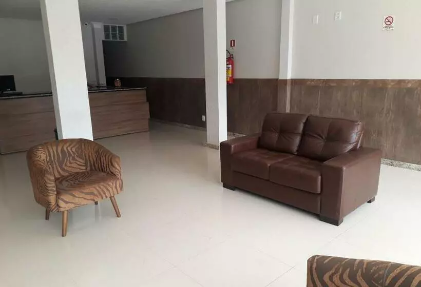 Hotelli Dos Reis