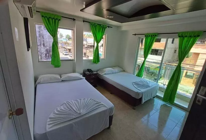 ホテル Dulces Sueños